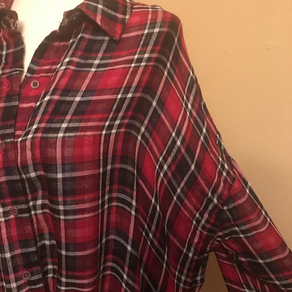 WILLIAM RAST ‘Aster’ Convertible Button Down Top - Picture 5 of 7